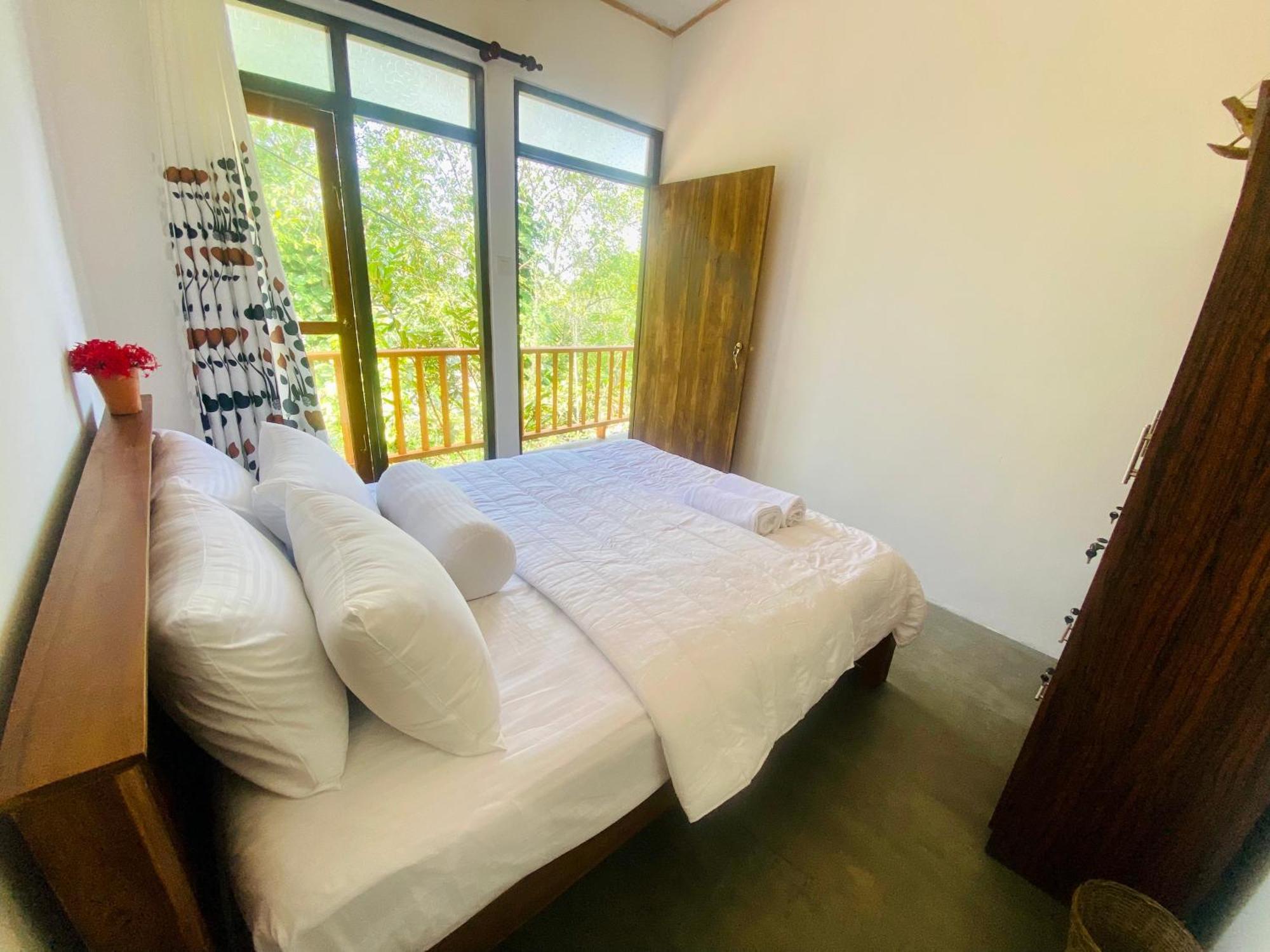 Jungle Beach Inn Унаватуна Экстерьер фото