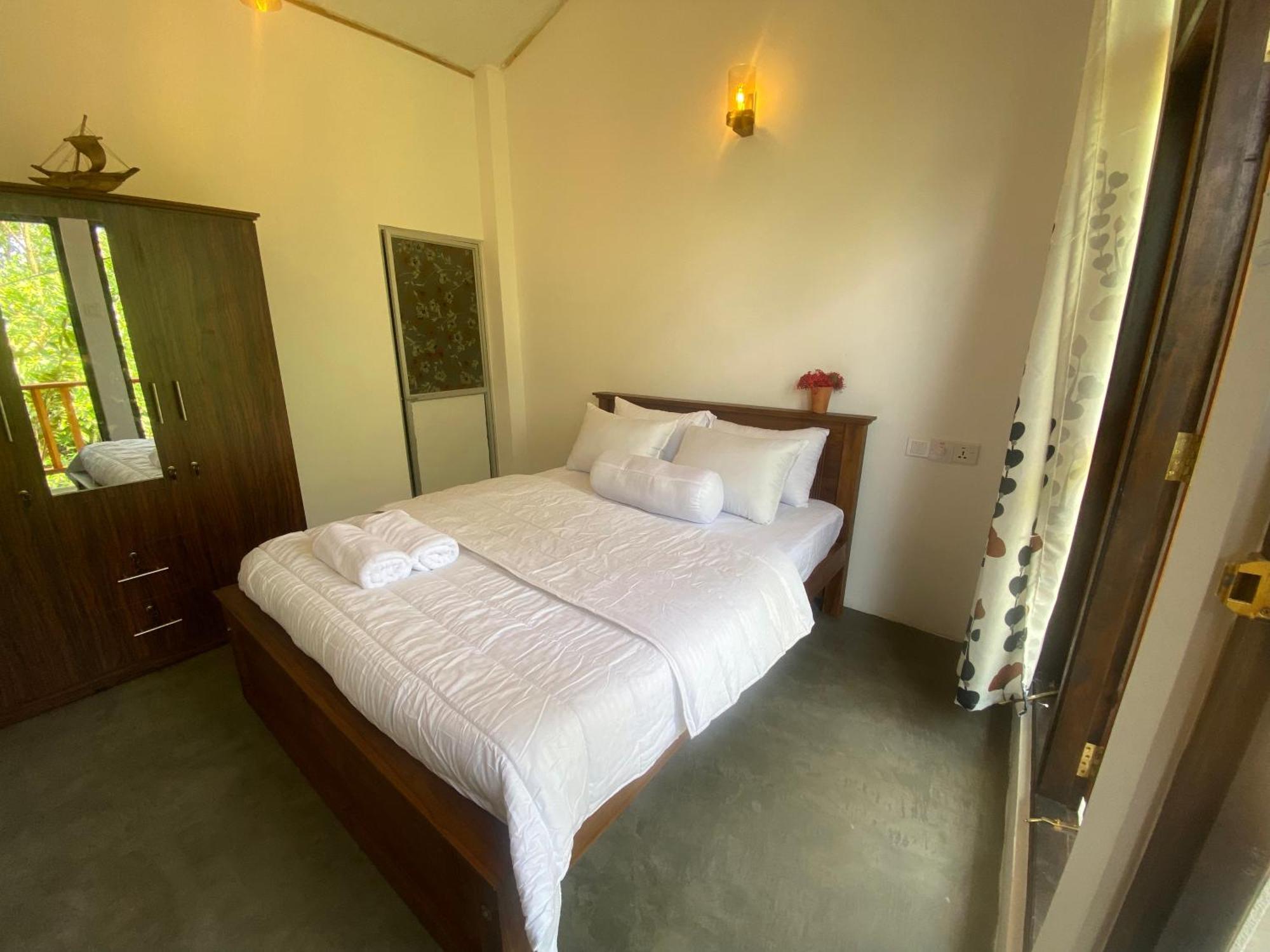 Jungle Beach Inn Унаватуна Экстерьер фото