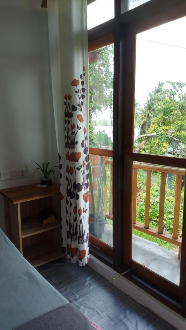 Jungle Beach Inn Унаватуна Экстерьер фото